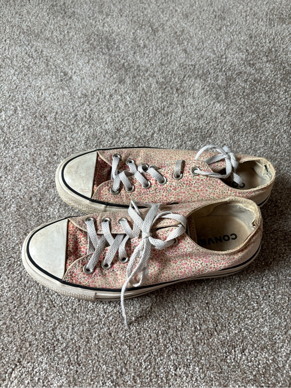 Floral platform converse size 8